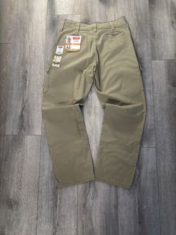 Wrangler Relaxed Fit Cargo