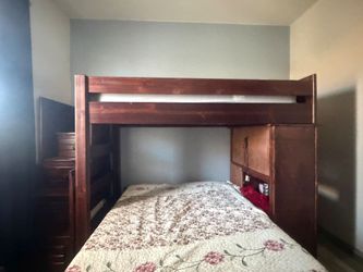 Bunk bed