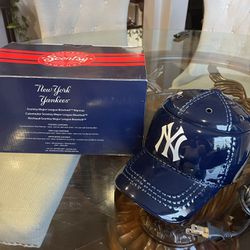 Scentsy New York Yankees Scent Warmer