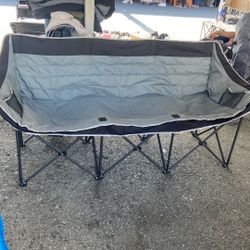 3 People Chair 