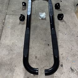 Ford F-250 / F-550 Crew Cab Black Nerf Bars / Running Boards for 1999 to 2016