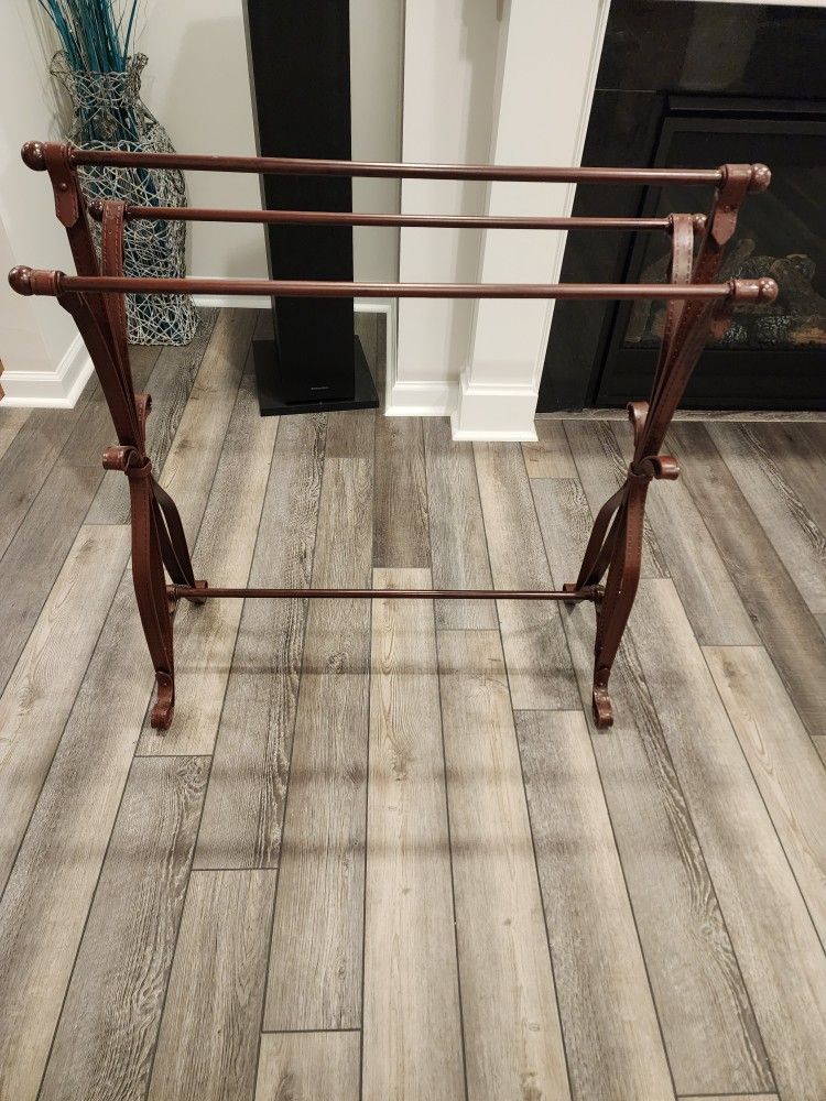 Wrought Iron Blanket/Quilt Rack or Towel Stand