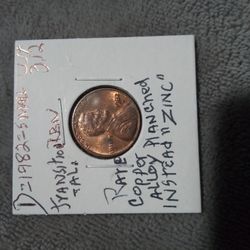 🇺🇸"A. Lincoln Penny."(1982="D" Small .) Wt: 3.12. Copper (