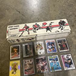 Assorted Sports Card Lot In Sports Card Box: 900 Count