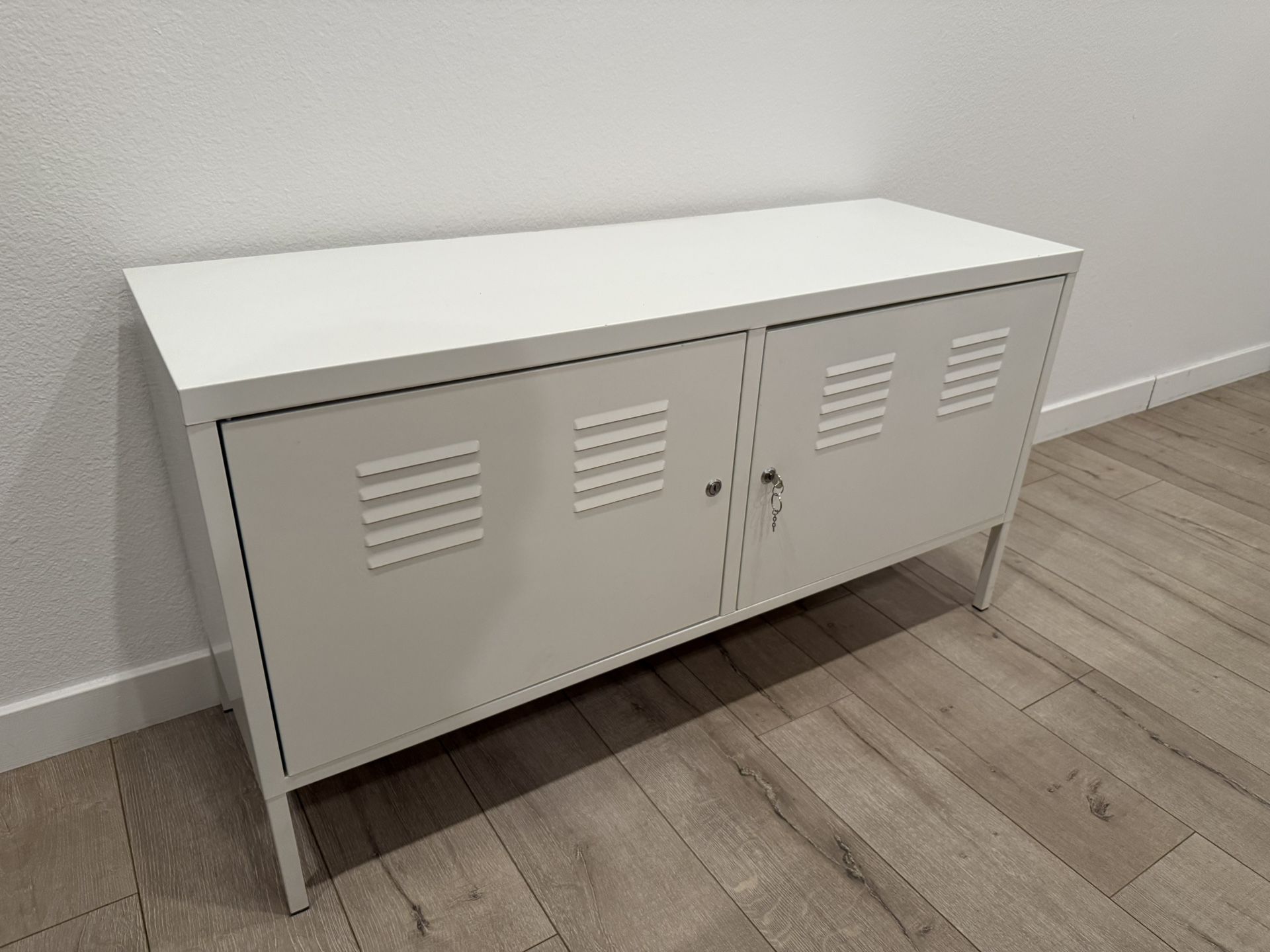 WHITE STORAGE LOCKER