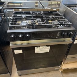 Samsung Bespoke 30” Gas Range