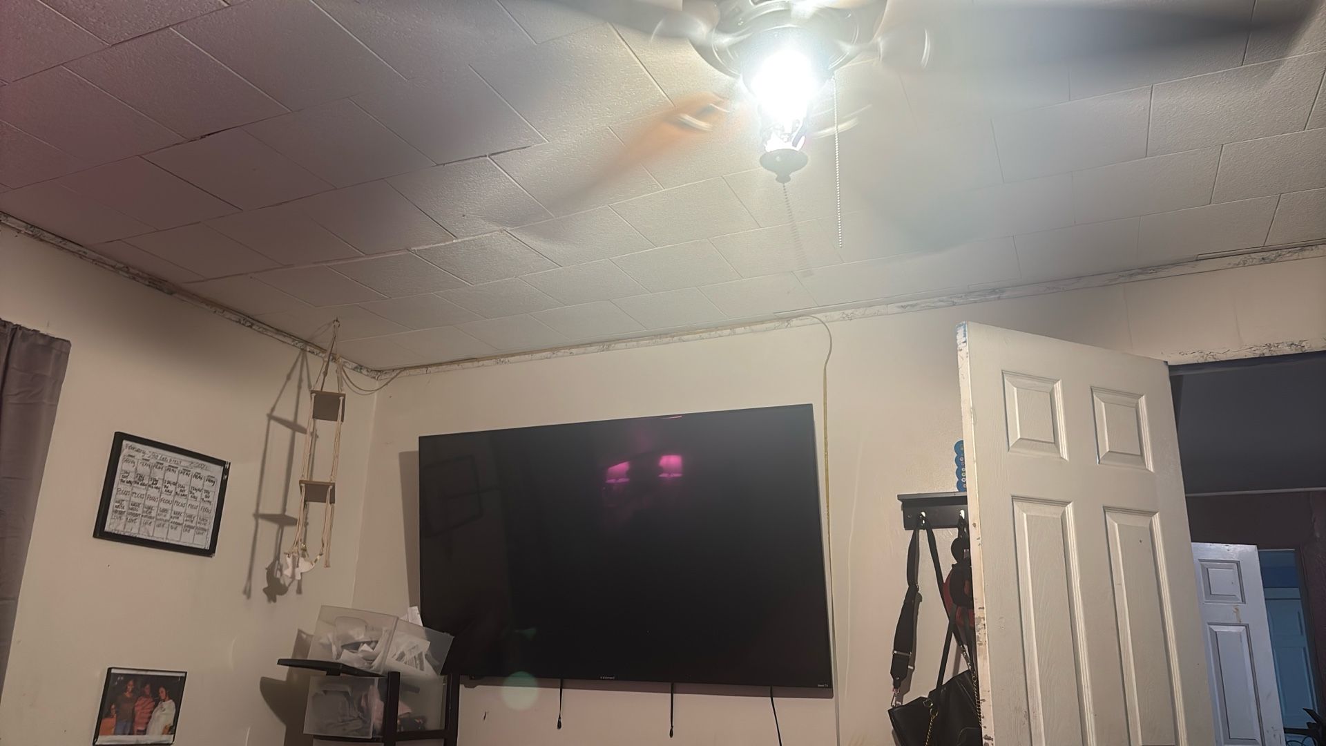 4 Roku Smart TV for Sale. (moving)