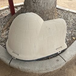 Dog Igloo