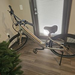 Aventon Pace 4 Only 116 Miles Like New Regular Size