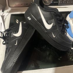 Nike Air Force One Size 6