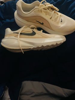 Nike men size 11