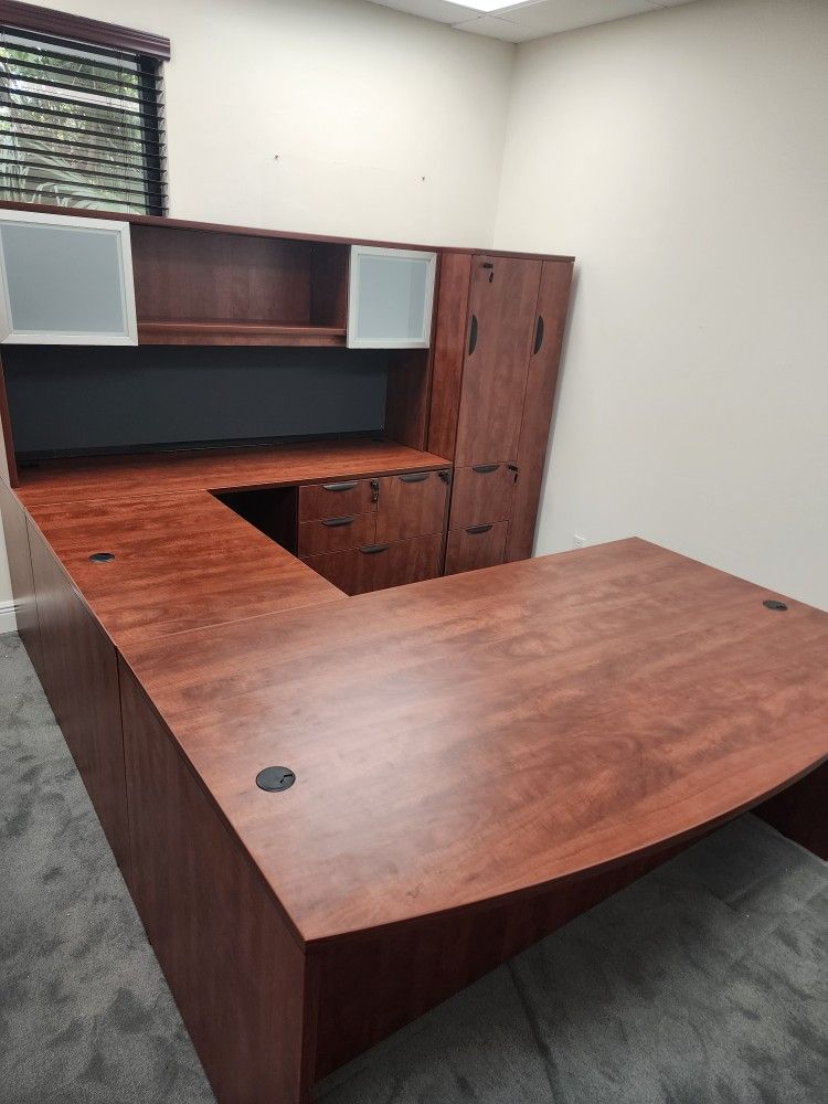 GABLES OFFICE FURNITURE,, TODO PARA LA OFICINA, 5935 SW 8 ST MAMI FL 33144