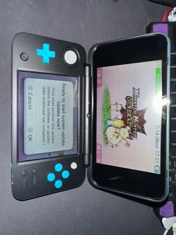 *PRISTINE* New Nintendo 2DS XL Blue/Black