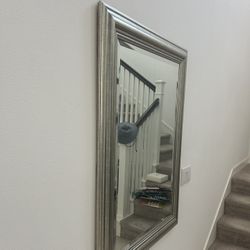 WALL MIRROR