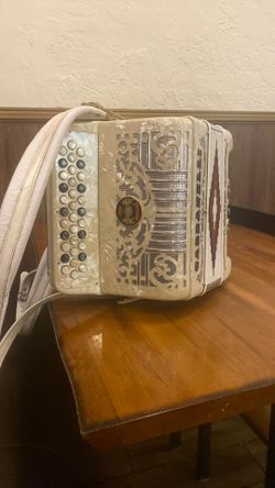 ACORDEON GABBANELLI TONO DE MI