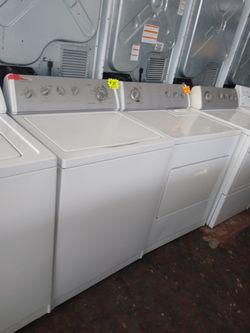 Whirlpool top load washer and dryer set working perfectly with 4 months warranty