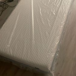 Zinus Memory Foam Twin Mattress