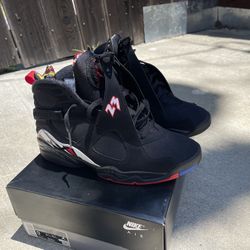 Jordan 8 Retro “Playoffs” (2023)
