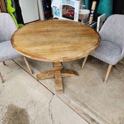 TABLE & CHAIR SET