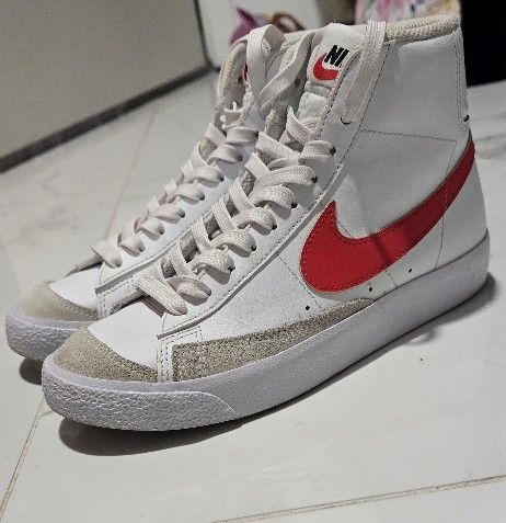 Nike Blazer Mid 77 Shoes