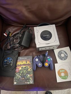 Nintendo Platinum GameCube Console with Indigo controller  &  games (sold seperate )