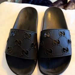 Gucci Slides Women’s 7 