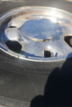 GMC Yukon rims and tires