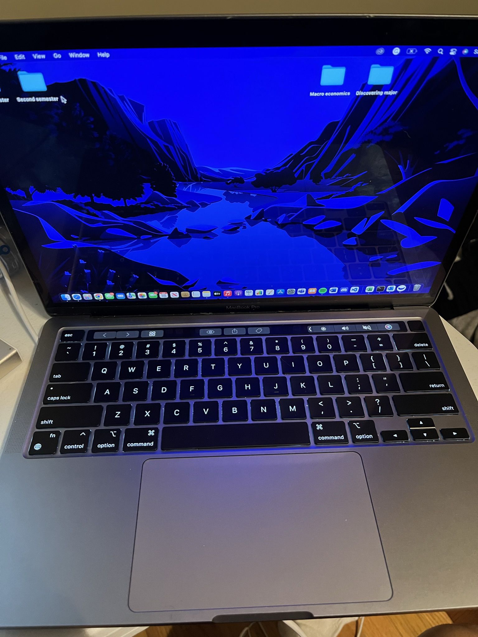 2020 M1 Macbook pro (PRICE NEGOTIABLE)