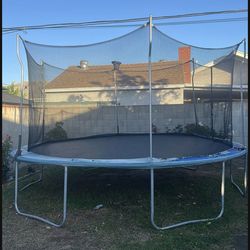 Huge 15 ft trampoline