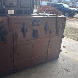 Decorative Chest/box