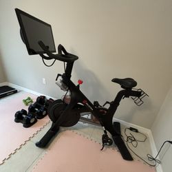 Peloton Bike 