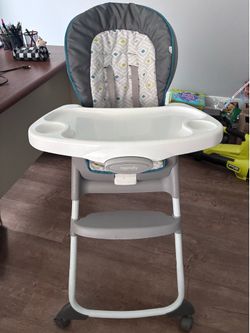 Great condition baby high chair, Ingenuity brand
