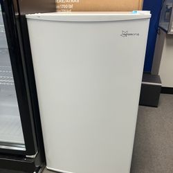 Seasons White Mini Fridge 