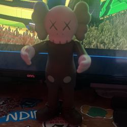 Kaws Figure (Replica Not Real)