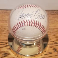 MLB - Johnny Bench - Cincinnati Reds - Hall Of Fame (1989) - Autographed Baseball