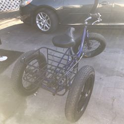 Swinn Bike Blue $200