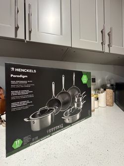 Henckels Paradigm Ceramic 11-piece Cookware Set