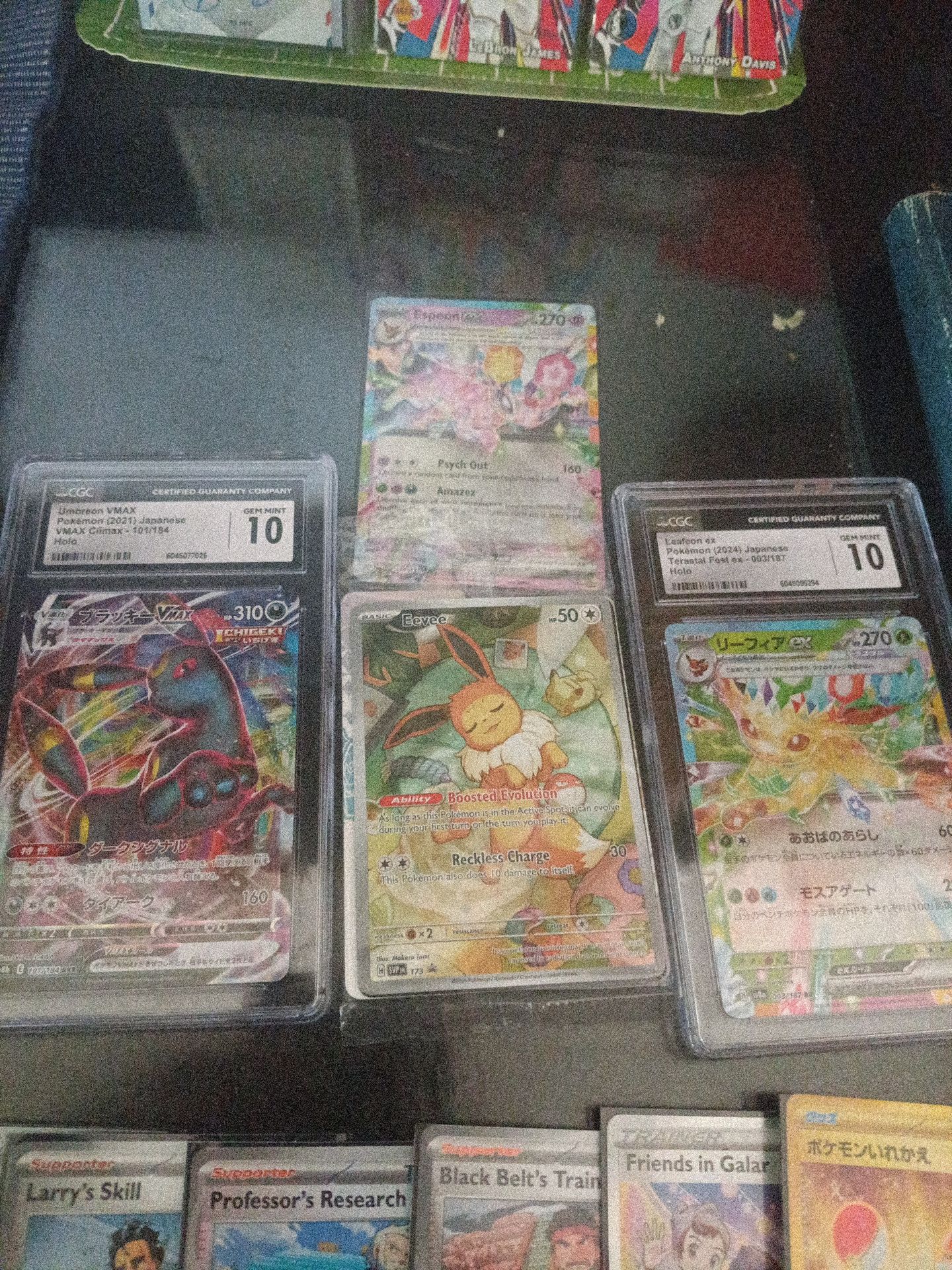 Pokemon eevee and evolution of eevee Umbreon. Leafeon and Espeon ex(fresh picked)