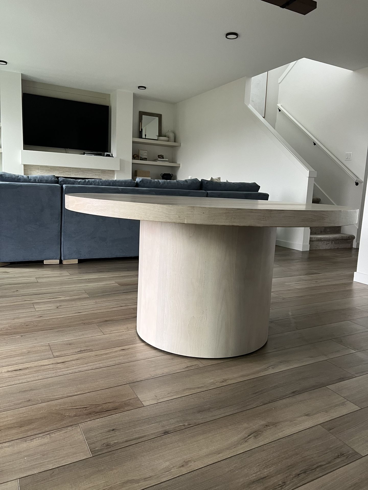 Crate And barrel Dining Table 