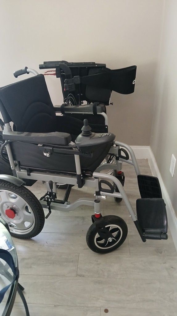Mobile Wheelchair