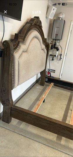 Cal King  bedframe from Ashley‘s