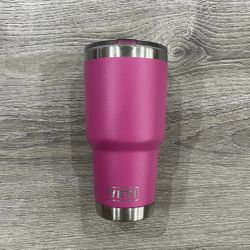 Yeti Rambler 30 OZ Tumbler (Prickly Pear)