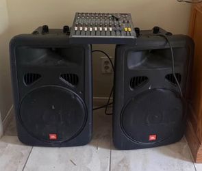 JBL Speaker Set