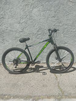 29" Men's Schwinn Boundary Mountain Bike Black/Green