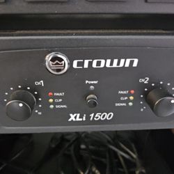 Crown XLi 1500 2 Way Amplifier 