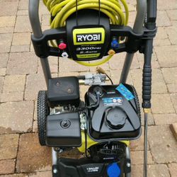 RYOBI
3300 PSI 2.4 GPM Cold Water Gas Pressure Washer with 212cc Engine