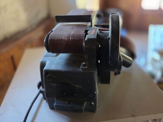 Craftsman belt and discount sander with extras adding belts