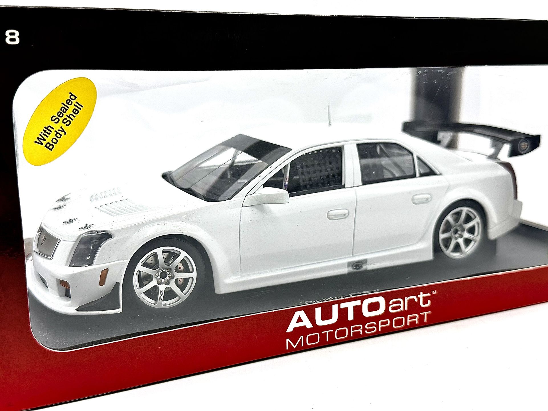 AUTOart 1:18 Scale Diecast Model - Cadillac CTS V SCCA World Challenge GT  2004 - White for Sale in Los Angeles, CA - OfferUp