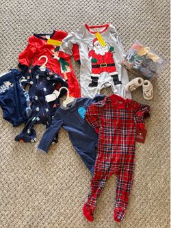 7 brand new baby clothing items and 2 sets of brand new kids’ socks + 5 like-new clothing items as a free gift.