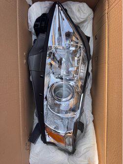Lexus RX350 Headlight Lamp 2010 2011 2012